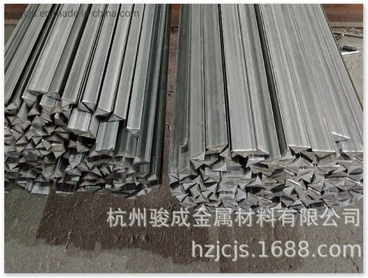 Μέλος της Chamfer Q235 Carbon Structural Steel Triangle Shape Bar για προκατασκευασμένο σκυρόδεμα